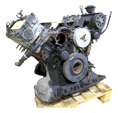A4 8K B8 A5 8T Motor 2,7 TDI CGKA CGKB OHNE ANBAUTEILE- 189.000km  Automatik (172871)