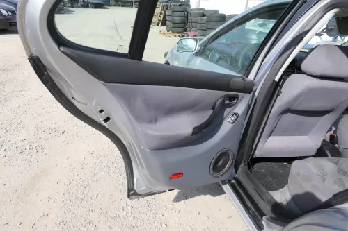 1x Seat Leon 1M Toledo Türverkleidung Verkleidung Tür hinten links grau Griff (173250)
