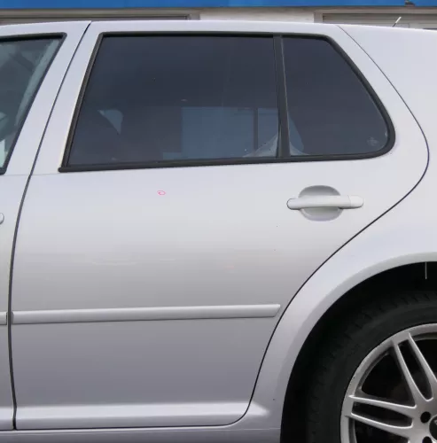 VW Golf 4 Limousine Tür hinten links silber grau LB7Z (KEINkombi) (173287)