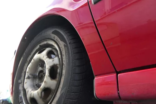 VW Polo 6N2 Kotflügel vorne links rot LP3G (bis unterm Schweller) (173363)