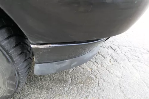 VW Polo 6N Stoßstange vorne 2-geteilte Frontstoßstange schwarz LC9Z Stoßfänger (173421)
