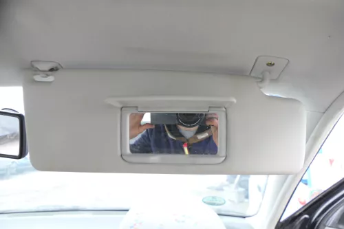 VW Polo 6N 6N2 Sonnenblenden Sonnenblende rechts vorne vorn Spiegel (173432)