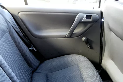 1x VW Polo 6N2 Türverkleidung Verkleidung Tür hinten links 4/5-Türer off-black 