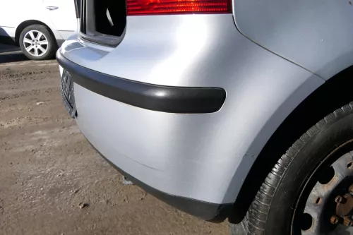 VW Polo 9N 9N3 Stoßstange Heckstoßstange hinten silber LA7W (173984)