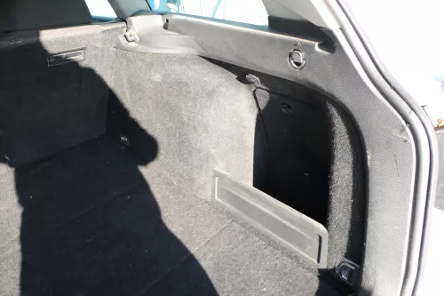 VW Passsat 3C B6 Kombi Abdeckung Verkleidung Kofferraum hinten rechts schwarz (174035)