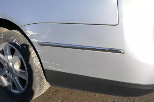 VW Passat 3C Kombi Stoßstange hinten Heckstoßstange Stoßfänger silber grau LA7W (174049)