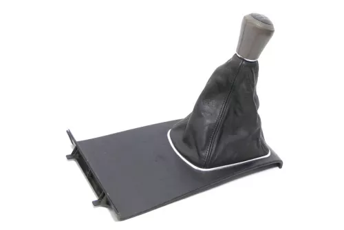 Audi A6 4B Schaltknauf Schaltsack Schaltknüppel original 5-Gang Leder  (174138)