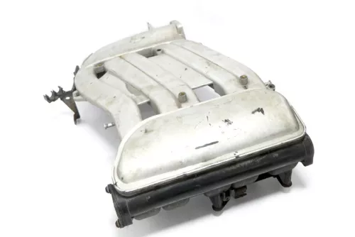 VW Golf 4 Passat Ansaugbrücke Ansaugkrümmer 2,3 V5 AGZ 110KW 150PS 071133203D  (174165)