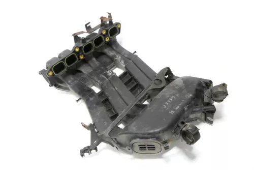 VW Golf 4 Passat Ansaugbrücke Ansaugkrümmer 2,3 V5 AGZ 110KW 150PS 071133203D  (174165)