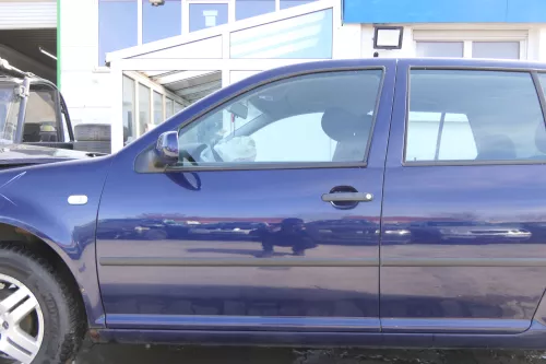 VW Golf 4 Bora Tür vorne links Fahrertür 4/5-Türer+ Kombi Avant blau LB5N ind