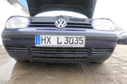 VW Golf 4 Stoßstange vorne Stoßfänger vorn vorne blau LB5N indigoblau blau indig (174493)
