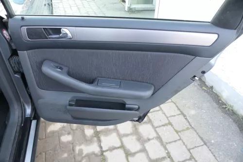 4x A6 4B Türverkleidung Verkleidung Tür vorne hinte links rechts  (174547)