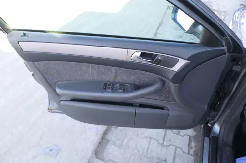4x A6 4B Türverkleidung Verkleidung Tür vorne hinte links rechts  (174547)