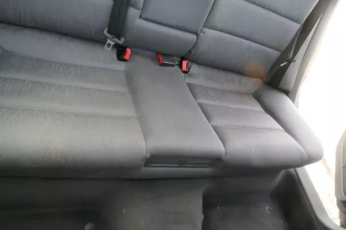 Audi A6 4B Avant Kombi Rückbank Rücksitzbank Sitz Rücksitz 3 Punkt onyx (174562)