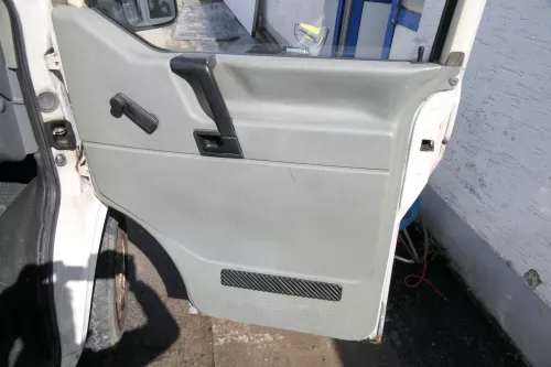 VW T4 Türverkleidung Verkleidung Tür vorne rechts Seitenverkleidung Seite grau (174593)