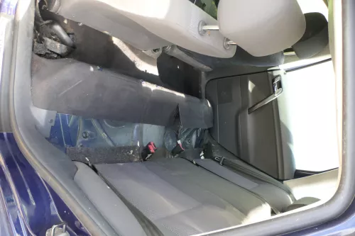 VW Polo 9N 9N3 Sitz Rückbank Sitzfläche Sitze 3 Punkt Gurt hinten für Kopfstütze (174660)