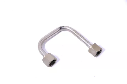 A3 VW Golf Leitung Benzin Hochdruckpumpe Druckrohr 03F130241B CBZA CBZB