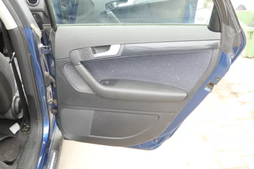 1x Audi A3 8P Türverkleidung Verkleidung Tür hinten rechts 4/5-Türer schwarz (175036)