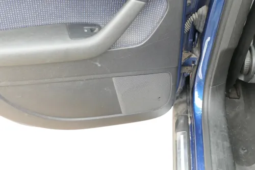 1x Audi A3 8P Türverkleidung Verkleidung Tür hinten links 4/5-Türer schwarz (175037)