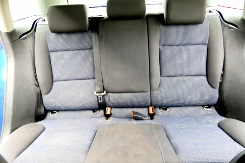 A3 8P Sitz Rückbank Rücksitzbank 4/5-Türer 3-Punkt-Gurt Sportback blau schwarz (175042)