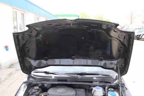 VW Lupo Motorhaube Klappe Frontklappe Haube vorne schwarz L041 uni (175156)