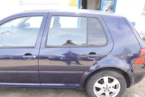 VW Golf 4 1J Limousine Tür hinten links blau LC5H blue (KEINkombi) (175241)