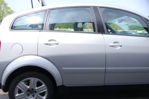 Audi A2 8Z Tür Türblatt hinten rechts silber LY7W - ohne Anbauteile