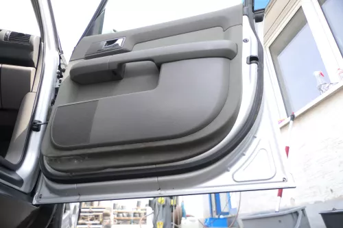 Audi A2 8Z Türverkleidung Verkleidung Tür vorne rechts swing dunkelgrau (175273)