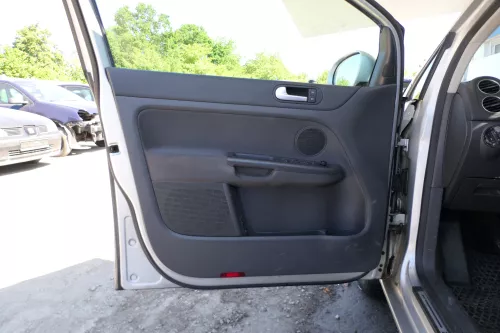 VW Golf Plus 5M 1x Türverkleidung Verkleidung Tür vorne links schwarz 