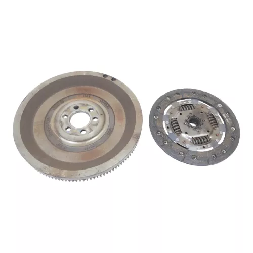 Fabia Polo 9N Schwungrad Schwungscheibe 1.4 038105269C 036141026K + Kupplung (175758)