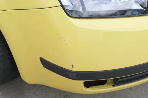 Skoda Fabia 6Y Stoßstange Stoßfänger vorne gelb LF1R 2000-2004  (175764)