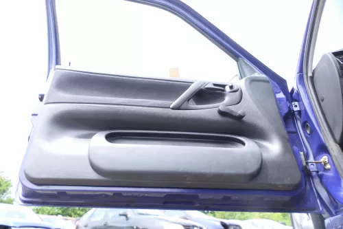 4x Polo 6N Türverkleidung Verkleidung Tür vorne links recht 2/3-Türer off-black (175886)