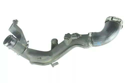 VW Touran Passsat 3C Ladeluftschlauch Schlauch Rohr 1K0145762GG 2,0 TDI CBDC CBD