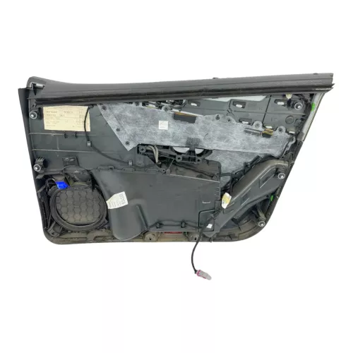 VW Passat 3C Variant 1x Türverkleidung Verkleidung Tür vorne links schwarz (175961)
