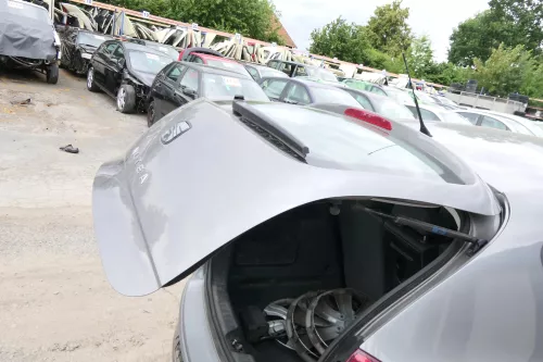 Seat Altea 5P Heckklappe mit Scheibe Klappe hinten grau LW7Y (175981)