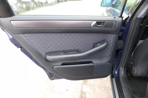 4x A6 4B Türverkleidung Verkleidung Tür vorne hinte links rechts  (176056)