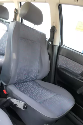 VW Polo 6N 6N2 Seat Ibiza 6K Golf 3 Sitz vorne links Fahrersitz 4/5-Türer  (176149)