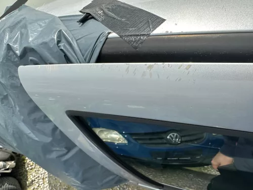 VW Golf 4 Tür vorne rechts Beifahrertür 2/3-Türer LA7W silber grau ohnAnbauteile (176161)