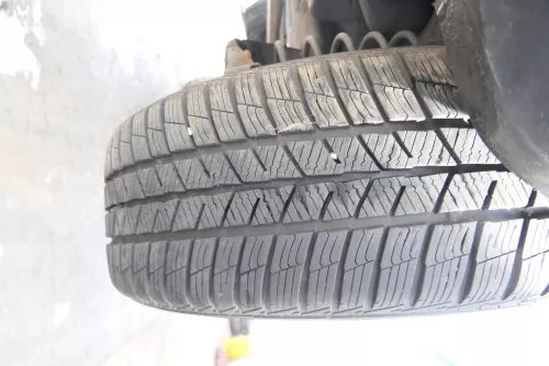 4x Golf 4 Bora Reifen Felgen 205/55 R16 Winterreifen 6-7mm M+S (176171)