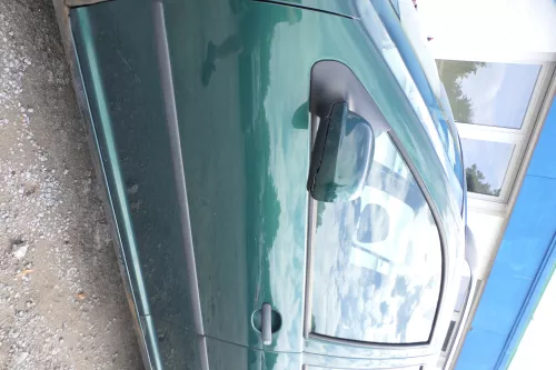 VW Golf 4 Bora Tür vorne links Fahrertür 4/5-Türer Kombi Variant grün LC6M (176670)