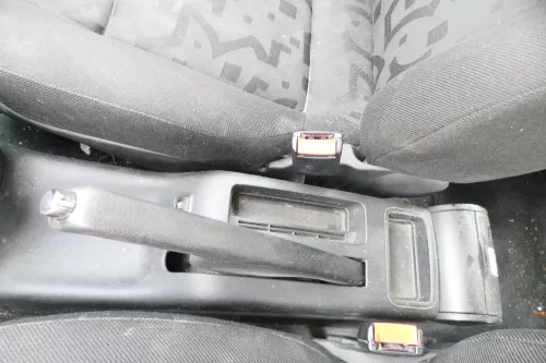 VW Golf 4 Bora Mitteltunnel Aschenbecher hinten Verkleidung schwarz  (176682)