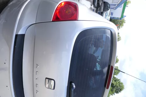 Seat Altea 5P Stoßstange hinten Heckstoßstange Stoßfänger grau silber LS7N (176745)