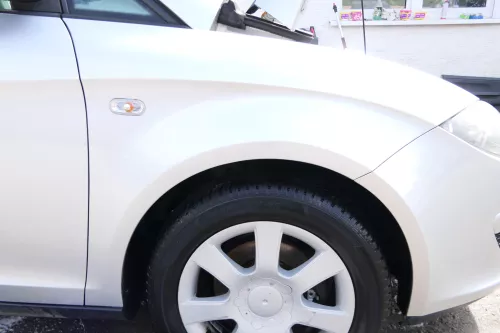 Seat Altea 5P Kotflügel vorne rechts grau silber LS7N (176755)