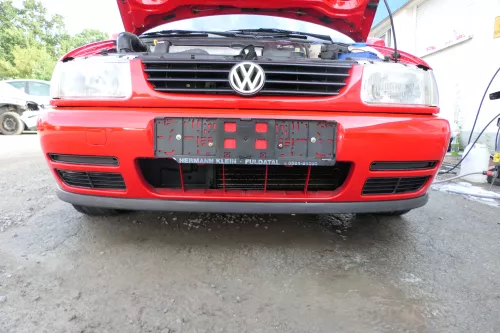 VW Polo 6N Stoßstange vorne breite Styling XXL Frontstoßstange rot LP3G + Gitter (177005)