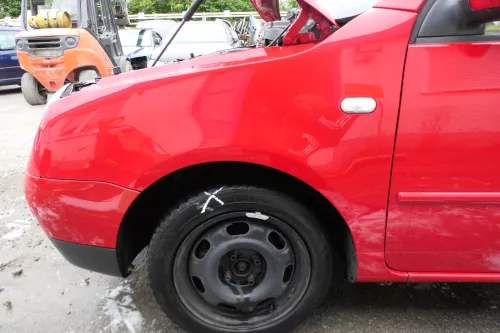 VW Lupo Kotflügel vorne links rot LP3G vorn (177050)