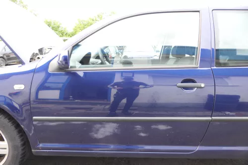 VW Golf 4 Tür vorne links Fahrertür 2/3-Türer blau LB5N ohneAnbauteile (177091)