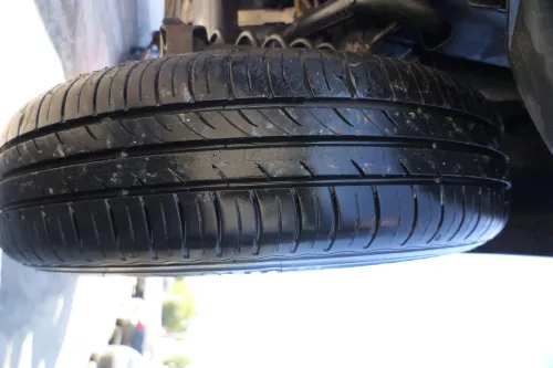 2x VW Polo 9N Felgen Reifen 165/70 R14 81T Sommerreifen 5jx14H2 ET35 ca. 6-7 mm (177169)