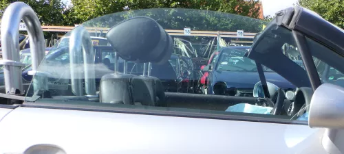 1x Audi TT 8N Scheibenführung Scheibe rechts vorne Fensterschaftdichtung