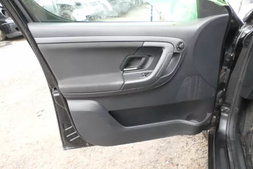 1 x Skoda Roomster Türverkleidung Verkleidung Tür  vorne links  (177388)