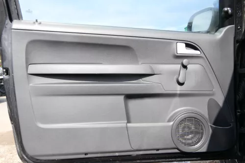 1x VW Fox 5Z Türverkleidung Verkleidung Tür vorne links schwarz 5Z3867013 71N (177687)